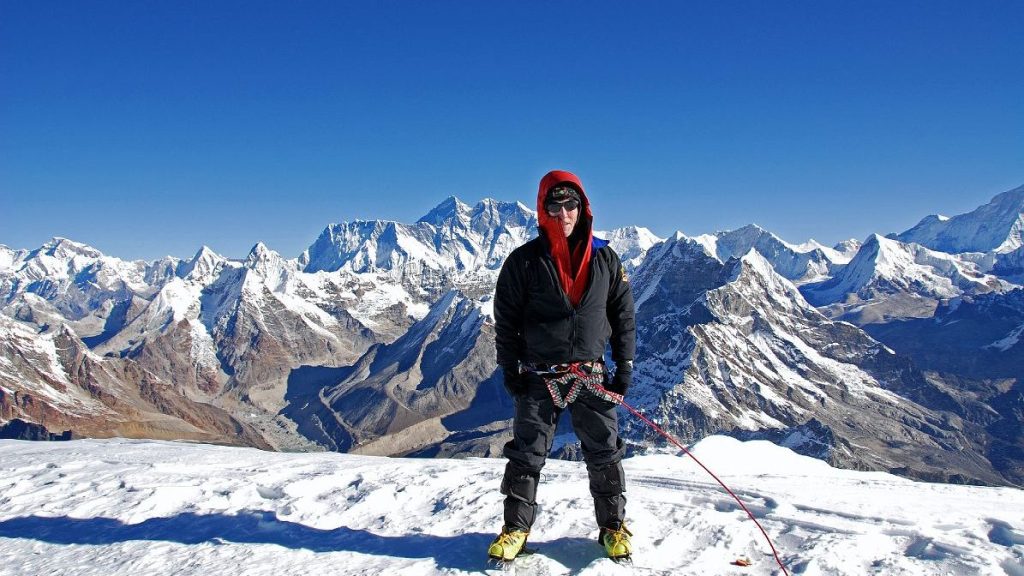 Trekking Vs Peak Climbing In Nepal